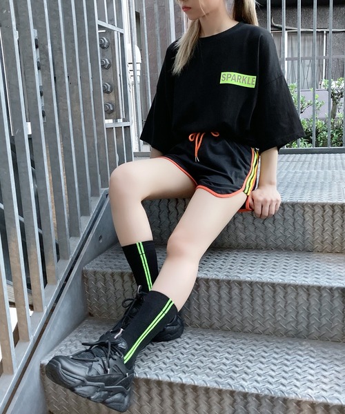 Figments（フィグメンツ）の「サイドラインショーパン（その他パンツ・レディース・グレー/ブラック・FREE）」の2枚目の写真