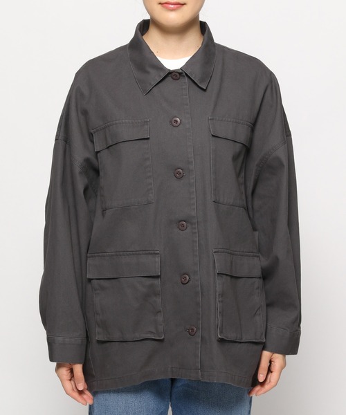 LEPSIM（レプシィム）の「ミリタリードルマンシャツジャケット　959128（ミリタリージャケット・レディース・チャコールグレー/カーキ・FREE）」の14枚目の写真