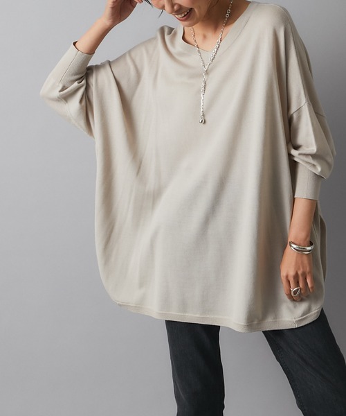 RIVE DROITE（リヴドロワ）の「上品なカジュアル感を演出　カシミヤ混2WAYワイドポンチョニット（ニット/セーター・レディース・グレイッシュベージュ/モカ/ブラック/レッド・FREE）」の4枚目の写真