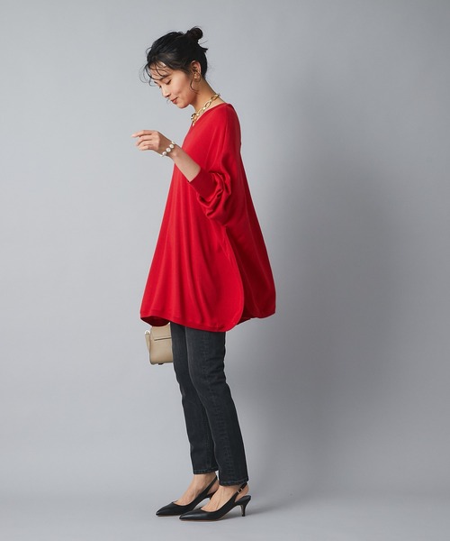 RIVE DROITE（リヴドロワ）の「上品なカジュアル感を演出　カシミヤ混2WAYワイドポンチョニット（ニット/セーター・レディース・グレイッシュベージュ/モカ/ブラック/レッド・FREE）」の5枚目の写真