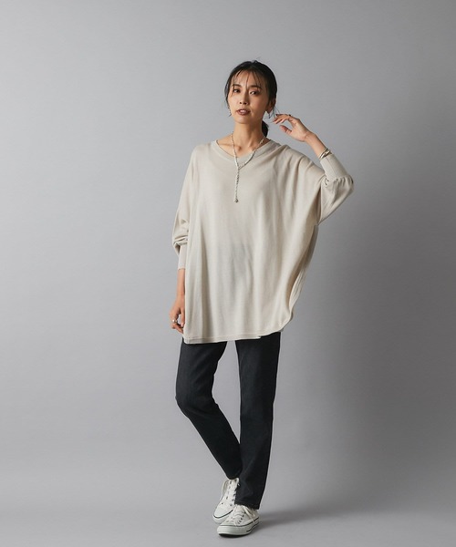 RIVE DROITE（リヴドロワ）の「上品なカジュアル感を演出　カシミヤ混2WAYワイドポンチョニット（ニット/セーター・レディース・グレイッシュベージュ/モカ/ブラック/レッド・FREE）」の13枚目の写真