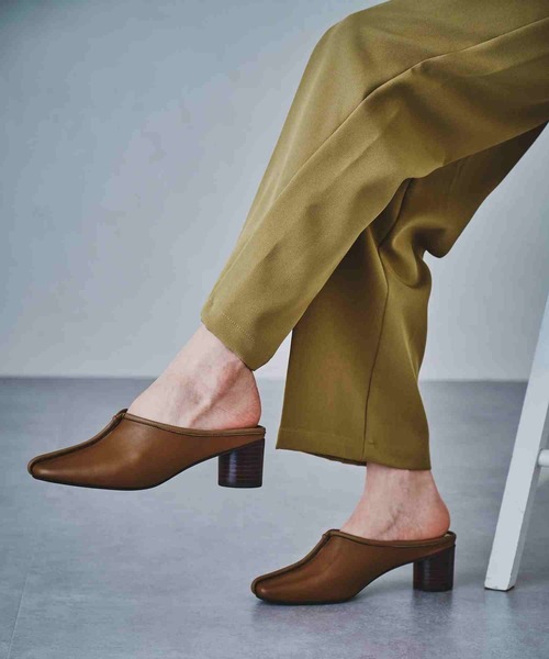 ORiental TRaffic（オリエンタルトラフィック）の「パイピングミュールサンダル 11390（サンダル・レディース・ブラウン・LL/S/M/L）」の11枚目の写真