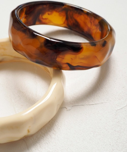 Crisp（クリスプ）の「マーブルワイドバングル（バングル/リストバンド・レディース・ブラウン/アイボリー・FREE）」の9枚目の写真