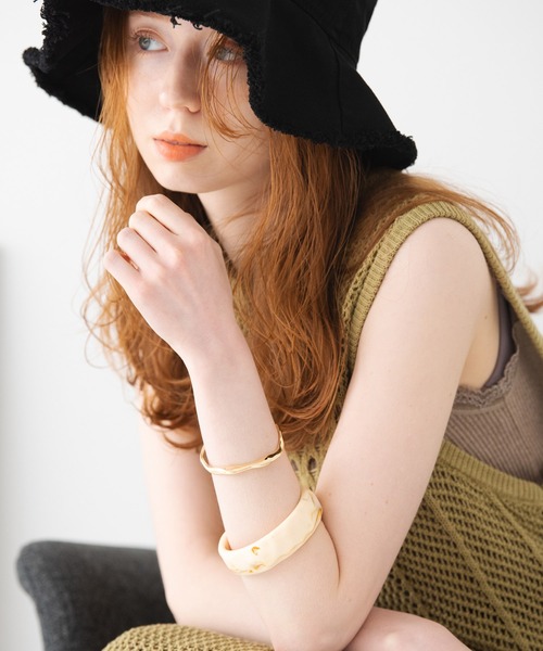 Crisp（クリスプ）の「マーブルワイドバングル（バングル/リストバンド・レディース・ブラウン/アイボリー・FREE）」の10枚目の写真