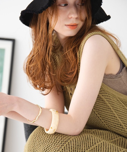 Crisp（クリスプ）の「マーブルワイドバングル（バングル/リストバンド・レディース・ブラウン/アイボリー・FREE）」の11枚目の写真