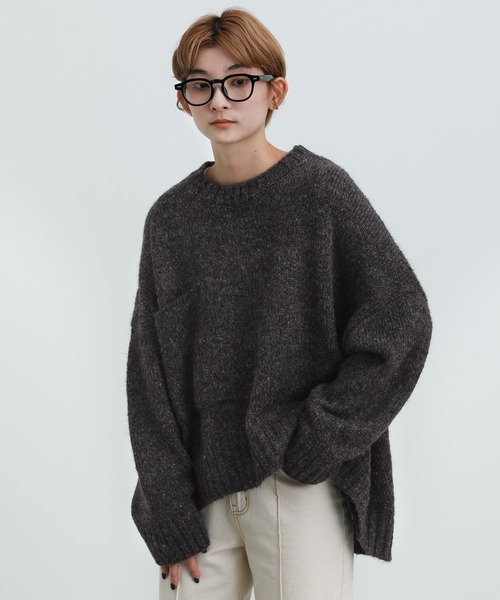select MOCA（セレクトモカ）の「2021 AW クルーネックルーズミックスショート丈ニット（ニット/セーター・レディース・ブラック/ブラウン/ライトベージュ・FREE）」の16枚目の写真
