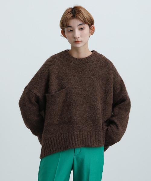 select MOCA（セレクトモカ）の「2021 AW クルーネックルーズミックスショート丈ニット（ニット/セーター・レディース・ブラック/ブラウン/ライトベージュ・FREE）」の12枚目の写真