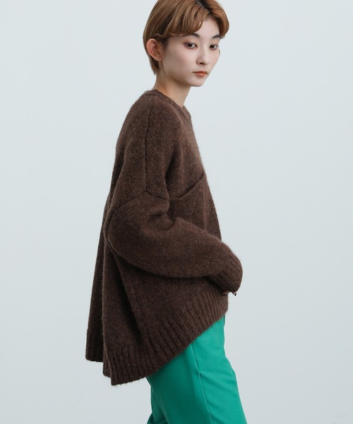 select MOCA（セレクトモカ）の「2021 AW クルーネックルーズミックスショート丈ニット（ニット/セーター・レディース・ブラック/ブラウン/ライトベージュ・FREE）」の14枚目の写真