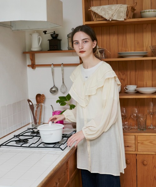 idem(イデム)の「big frill heart blouse/ビッグフリルハートブラウス(シャツ/ブラウス・レディース・ブラック/ピンク/アイボリー・FREE)」の12枚目の写真