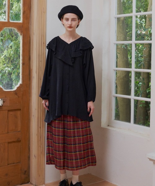 idem(イデム)の「big frill heart blouse/ビッグフリルハートブラウス(シャツ/ブラウス・レディース・ブラック/ピンク/アイボリー・FREE)」の15枚目の写真