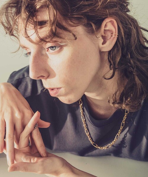 and cloud(アンドクラウド)の「Double Line Earcuff(イヤーカフ・レディース・ブラック/シルバー/イエローゴールド・FREE)」の11枚目の写真