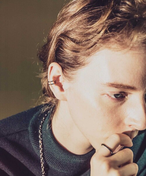 and cloud(アンドクラウド)の「Double Line Earcuff(イヤーカフ・レディース・ブラック/シルバー/イエローゴールド・FREE)」の13枚目の写真