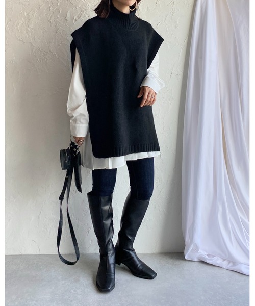 She's Closet（シーズクローゼット）の「オーバーサイズサイドオープンベルト付きハイネックニットベスト（ベスト・レディース・アイボリー/グレイッシュベージュ/オリーブ/ブラック/杢グレー/グリーン/ベージュ・FREE）」の14枚目の写真