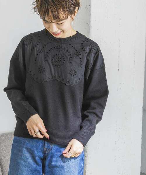 URBAN RESEARCH（アーバンリサーチ）の「カットワークレースドッキングニット（ニット/セーター・レディース・ブラック/オフホワイト・FREE）」の5枚目の写真