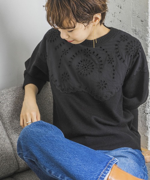 URBAN RESEARCH（アーバンリサーチ）の「カットワークレースドッキングニット（ニット/セーター・レディース・ブラック/オフホワイト・FREE）」の9枚目の写真