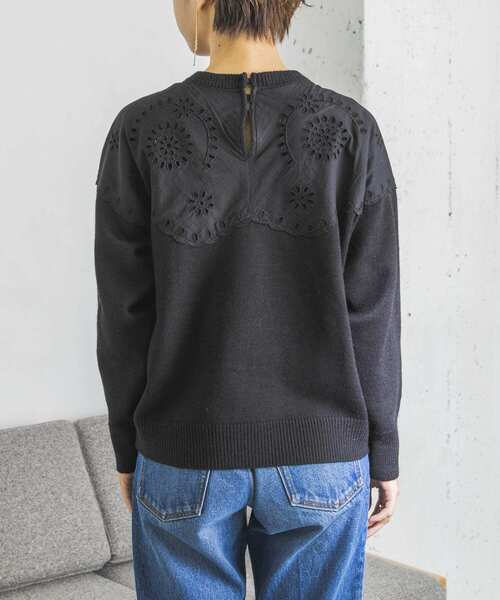 URBAN RESEARCH（アーバンリサーチ）の「カットワークレースドッキングニット（ニット/セーター・レディース・ブラック/オフホワイト・FREE）」の21枚目の写真