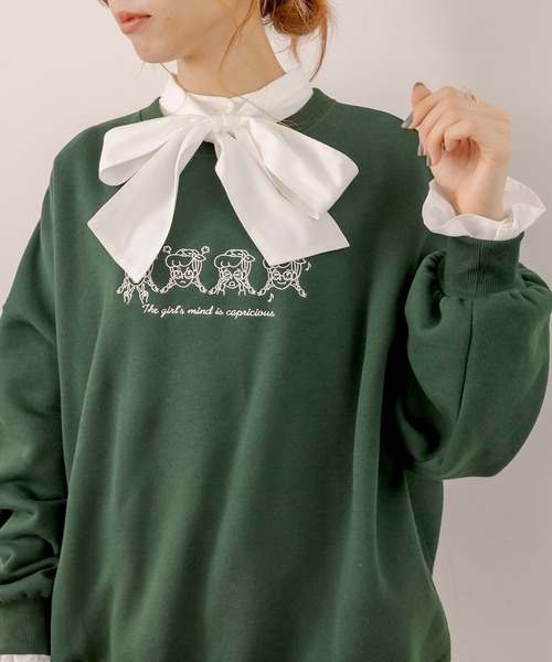 OLIVE des OLIVE（オリーブデオリーブ）の「【WEB限定】Anneちゃん裏起毛プルオーバー（スウェット・レディース・ボルドー/アイボリー/グリーン/スミクロ・FREE）」の3枚目の写真