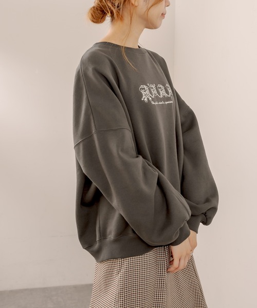 OLIVE des OLIVE（オリーブデオリーブ）の「【WEB限定】Anneちゃん裏起毛プルオーバー（スウェット・レディース・ボルドー/アイボリー/グリーン/スミクロ・FREE）」の21枚目の写真