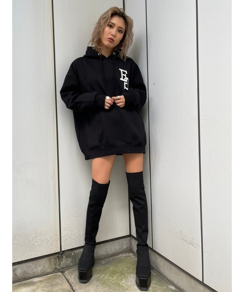 EGOIST（エゴイスト）の「EG刺繍ユニセックスパーカー（パーカー・レディース・ホワイト/グリーン/ブラック・FREE）」の7枚目の写真