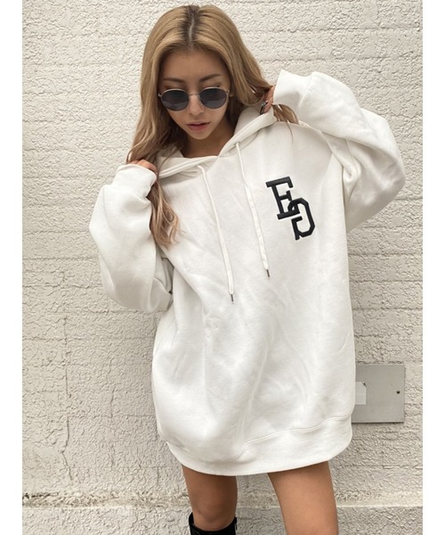 EGOIST（エゴイスト）の「EG刺繍ユニセックスパーカー（パーカー・レディース・ホワイト/グリーン/ブラック・FREE）」の5枚目の写真