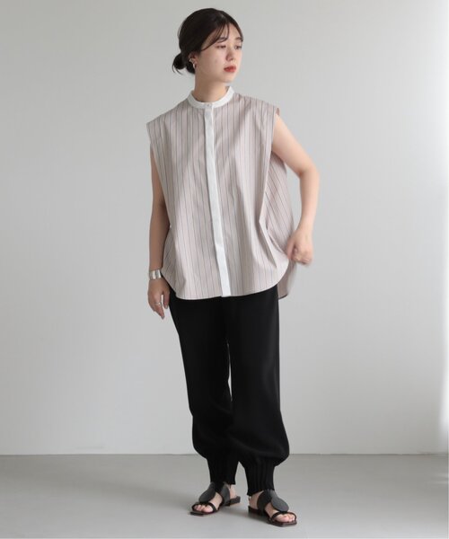 MJUKA.(ミューカ)の「STRIPE SLEEVELESS BLOUSE(シャツ/ブラウス・レディース・ベージュ系・FREE)」の6枚目の写真