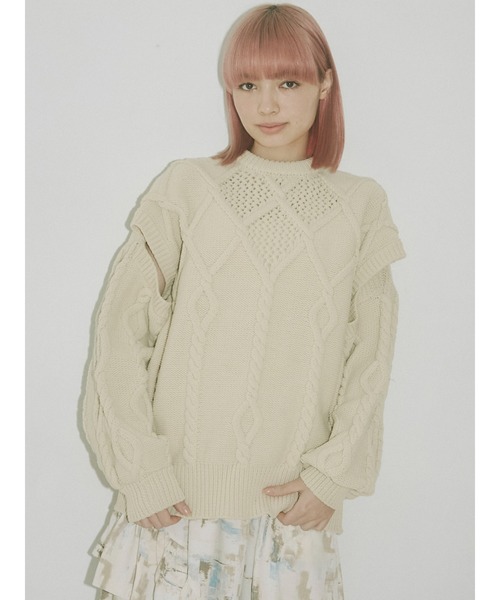 merry jenny（メリージェニー）の「アームスリットニットプルオーバー（ニット/セーター・レディース・ブラック/ベージュ/アイボリー・FREE）」の2枚目の写真