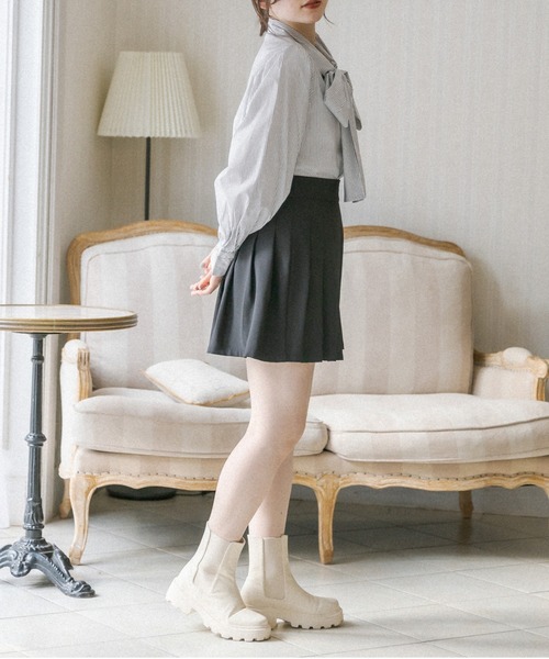 OLIVE des OLIVE(オリーブデオリーブ)の「ボウタイブラウス(シャツ/ブラウス・レディース・ブラック/オフホワイト/ピンク・FREE)」の14枚目の写真