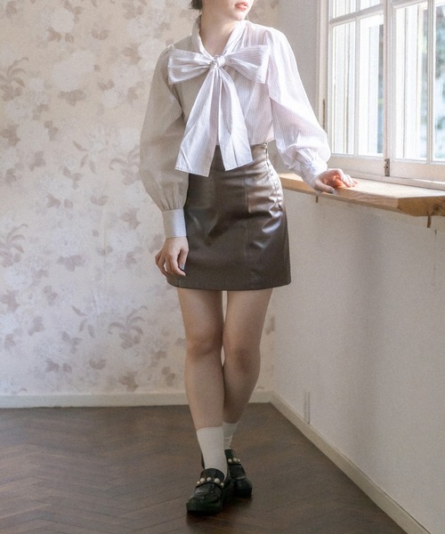 OLIVE des OLIVE(オリーブデオリーブ)の「ボウタイブラウス(シャツ/ブラウス・レディース・ブラック/オフホワイト/ピンク・FREE)」の21枚目の写真
