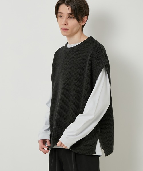 JUNRED（ジュンレッド）の「【ビッグシルエット】ルーズニットベスト（ベスト・メンズ・ライトグレー/ブラック/ベージュ・LL/M/L）」の4枚目の写真