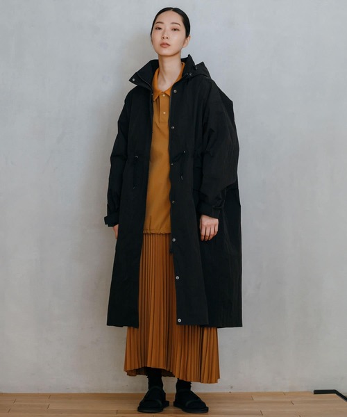 Uiscel(ユイセル)の「Uiscel アシンメトリープリーツマキシスカート(スカート・レディース・ベージュ/グリーン/ブラック・ONE)」の7枚目の写真