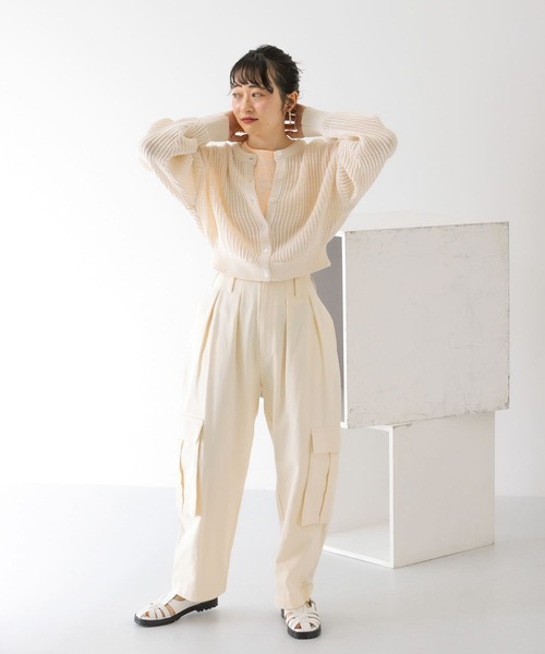 KBF（ケイビーエフ）の「前後2WAYメランジショートカーディガン（ニット/セーター・レディース・ブルー/ライトベージュ/ピンク・ONE）」の8枚目の写真