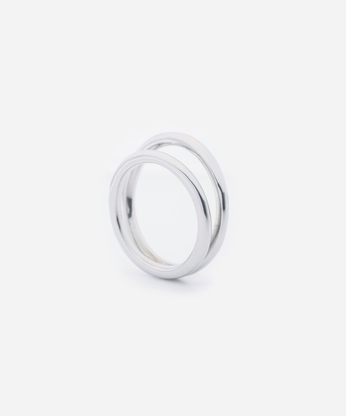 Vaya Con Dios(ヴァヤコンディオス)の「R109 stainless - Kuiper ring(リング・メンズ・ゴールド/シルバー・#19/#17/#13/#21)」の1枚目の写真