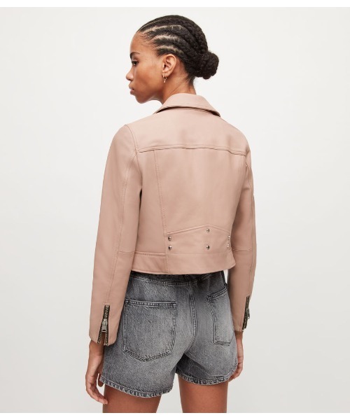 ALLSAINTS（オールセインツ）の「RIFT LEATHER BIKER JACKET | RIFT レザー バイカー ジャケット（ライダースジャケット・レディース・ピンク系その他・12/6/8/10/4/2）」の4枚目の写真