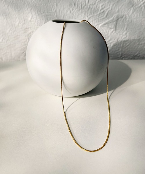 CEMONEMO(セモネモ)の「【金属アレルギー対応】 スネークチェーン ネックレス 1mm / サージカルステンレス 316L(ネックレス・レディース・ゴールド/シルバー・FREE)」の11枚目の写真