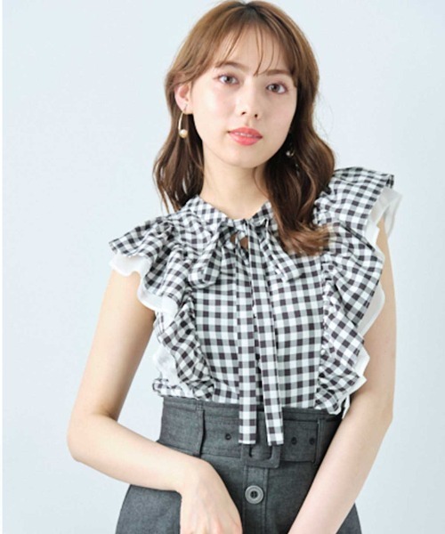 WILLSELECTION(ウィルセレクション)の「ソデフリルリボンブラウス(シャツ/ブラウス・レディース・オフホワイト/ピンク/グリーン/ブラック系その他・MEDIUM)」の3枚目の写真