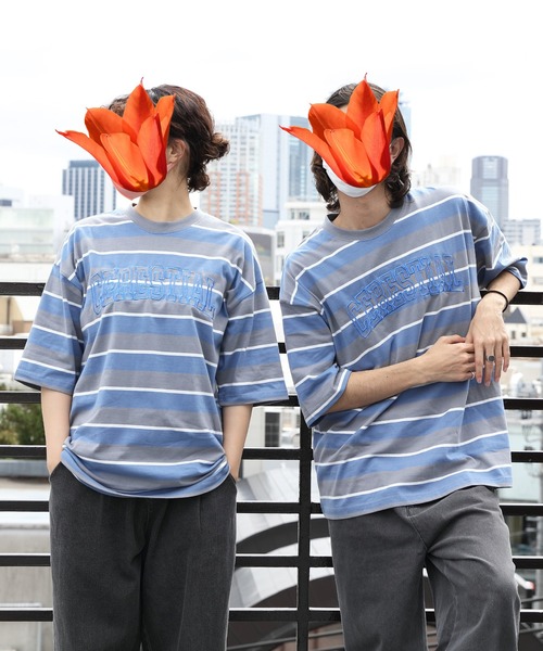 ８(eight)（エイト）の「レトロボーダーアーチロゴＴシャツ（Tシャツ/カットソー・メンズ・サックスブルー系/グリーン系その他2/ライトグレー系/グリーン系その他・MEDIUM/LARGE）」の2枚目の写真