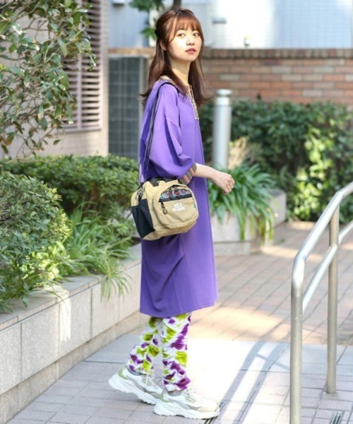 チチカカ（チチカカ）の「裾くしゅレギンス【WEB限定】（レギンス/スパッツ・レディース・ターコイズブルー/パープル系その他/チャコールグレー/ブラウン/パープル/カーキ/グリーン・FREE）」の9枚目の写真