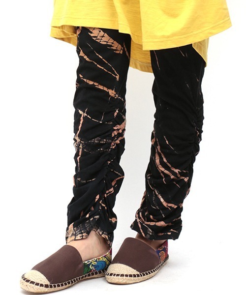 チチカカ（チチカカ）の「裾くしゅレギンス【WEB限定】（レギンス/スパッツ・レディース・ターコイズブルー/パープル系その他/チャコールグレー/ブラウン/パープル/カーキ/グリーン・FREE）」の22枚目の写真