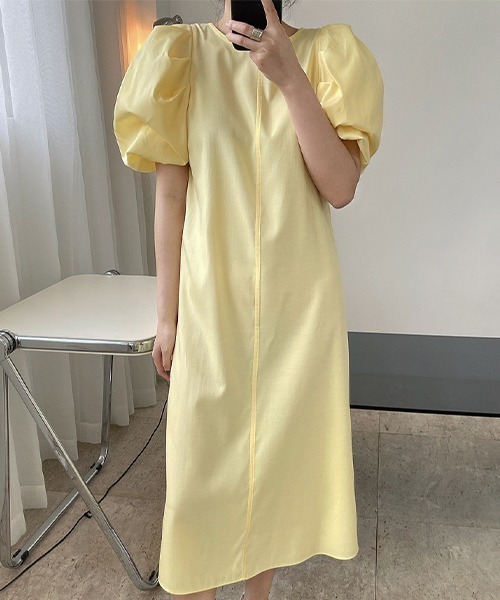 chuclla（チュクラ）の「【chuclla】【2022/SS】Color puff sleeve midi dress chw22s117（ワンピース・レディース・ネイビー/イエロー・S/M）」の5枚目の写真