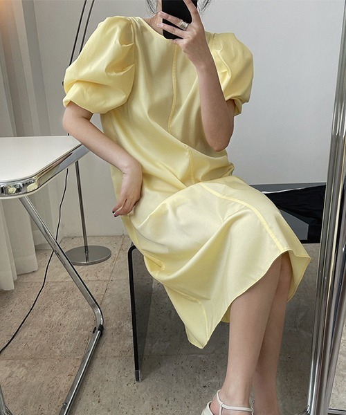 chuclla（チュクラ）の「【chuclla】【2022/SS】Color puff sleeve midi dress chw22s117（ワンピース・レディース・ネイビー/イエロー・S/M）」の7枚目の写真