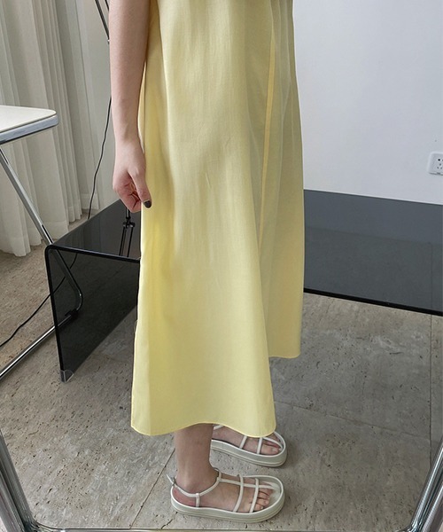 chuclla（チュクラ）の「【chuclla】【2022/SS】Color puff sleeve midi dress chw22s117（ワンピース・レディース・ネイビー/イエロー・S/M）」の11枚目の写真