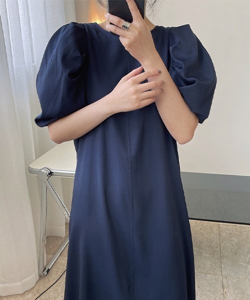 chuclla（チュクラ）の「【chuclla】【2022/SS】Color puff sleeve midi dress chw22s117（ワンピース・レディース・ネイビー/イエロー・S/M）」の15枚目の写真