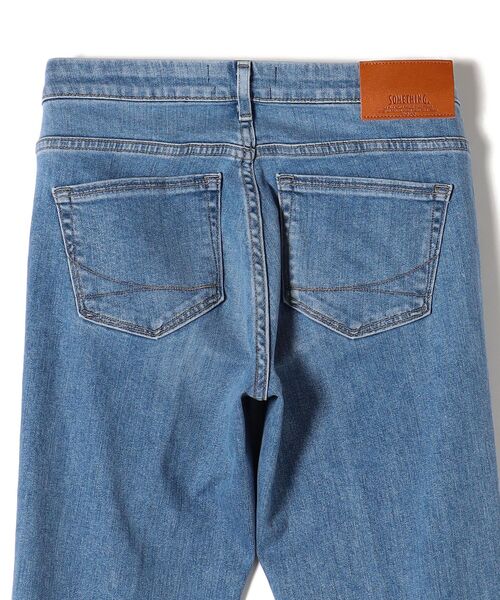 SOMETHING（サムシング）の「*SOMETHING LISAフレアデニム◆（デニムパンツ・レディース・サックスブルー/ブルー/グレー系・26/27/28）」の4枚目の写真