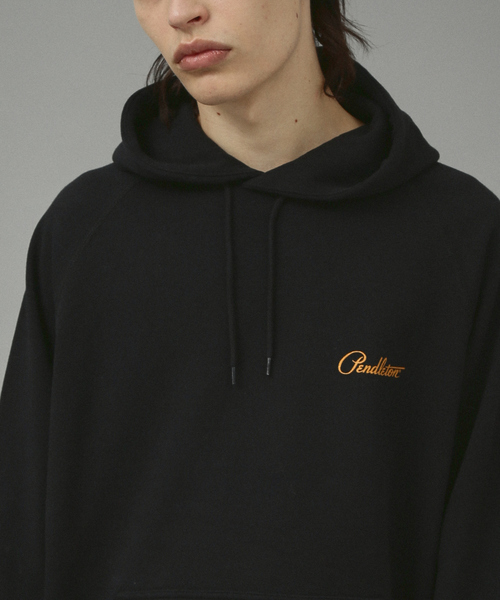 PENDLETON(ペンドルトン)の「【PENDLETON/ペンドルトン 】BACK PRINT Tシャツ / バックプリントフードパーカー(パーカー・メンズ・ネイビー/ホワイト系その他/アイボリー/ブラック・M/L)」の8枚目の写真