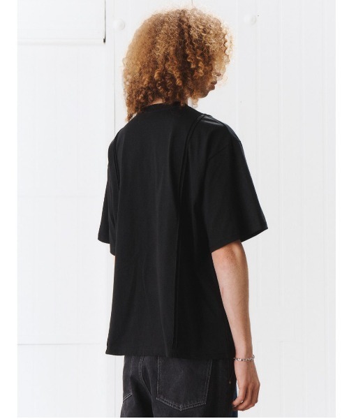 [ADD SEOUL] ★HUGS PINTUCK AVANTGARDE T-SHIRT HUGS PINTUCK AVANTGARDE T-SHIRT WHITE - ADD