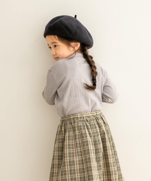 URBAN RESEARCH DOORS（アーバンリサーチドアーズ）の「針抜きリブハイネックカットソー(KIDS)（Tシャツ/カットソー・キッズ・アイボリー/グレー・150/105/135/120）」の9枚目の写真