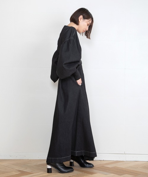 AULA AILA（アウラアイラ）の「ボリュームスリーブデニムワンピース（ワンピース・レディース・ブラック/ブルー/インディゴブルー・0）」の21枚目の写真