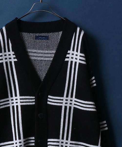 ANPAS（アンパス）の「Plaid＆Argyle Pattern Knit Cardigan/チェック＆アーガイル ルーズニットカーディガン（カーディガン/ボレロ・メンズ・ブラック系その他/ブラウン系その他/ベージュ系その他/ブルー系その他/ブラック系その他2/ベージュ系その他2/ブルー系その他2/ブルー系その他3/ブルー系その他4/グレー系その他/ネイビー系/ネイビー系1/ホワイト系その他/グレー系その他2・M/L）」の3枚目の写真