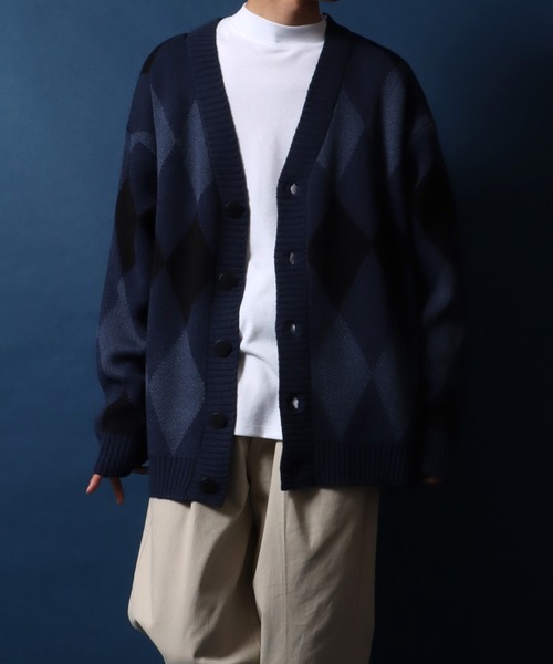 ANPAS（アンパス）の「Plaid＆Argyle Pattern Knit Cardigan/チェック＆アーガイル ルーズニットカーディガン（カーディガン/ボレロ・メンズ・ブラック系その他/ブラウン系その他/ベージュ系その他/ブルー系その他/ブラック系その他2/ベージュ系その他2/ブルー系その他2/ブルー系その他3/ブルー系その他4/グレー系その他/ネイビー系/ネイビー系1/ホワイト系その他/グレー系その他2・M/L）」の16枚目の写真