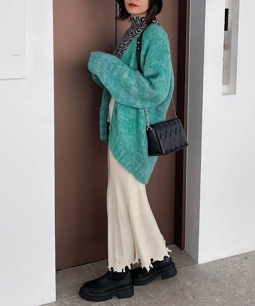 PAGEBOY(ページボーイ)の「ダメージヘムニットスカート(スカート・レディース・ブラック/オフホワイト/チェリーレッド・FREE)」の21枚目の写真
